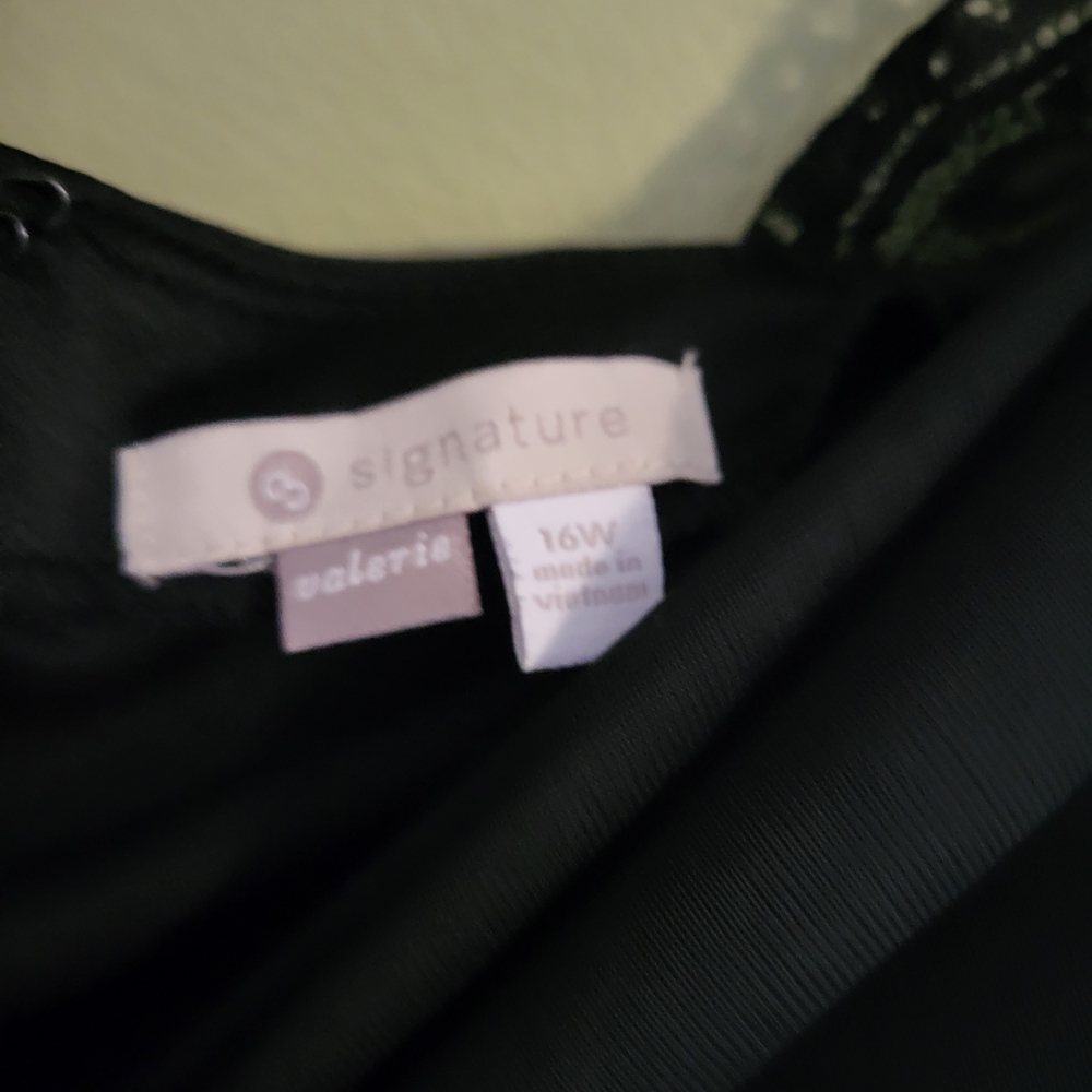 Signature8 Black Midi Dress